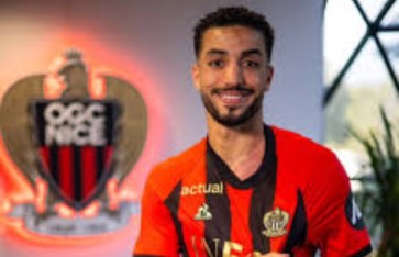 محمد عبدالمنعم لاعب نيس الفرنسي 