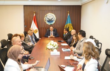 جانب من اللقاء  جانب من اللقاء