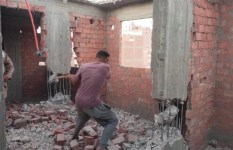 إزالة منزل مخالف إزالة منزل مخالف