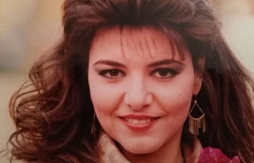 الفنانة عزة لبيب
