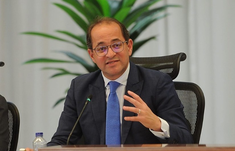 وزير المالية 