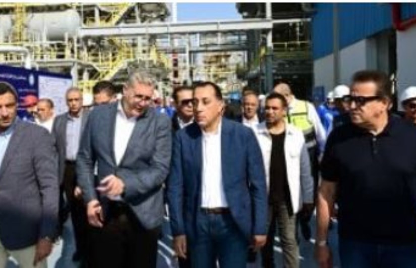 مدبولي يفتتح مشروع استرجاع الغازات بشركة "النصر للبترول" بالسويس مدبولي يفتتح مشروع استرجاع الغازات بشركة "النصر للبترول" بالسويس