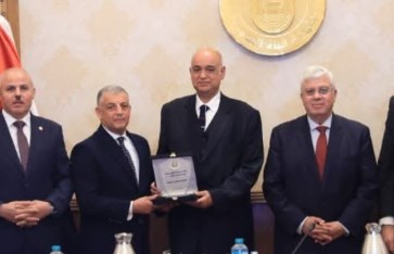 جانب من التكريم 