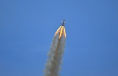 الصين تطلق مركبات فضائية 