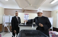 مفتي الجمهورية يُدلي بصوته