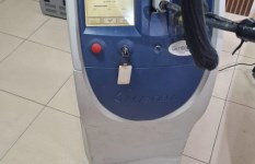 إغلاق عيادتين للتجميل والليزر