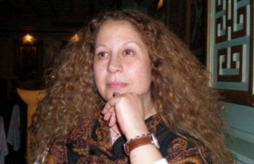 الفنانة سمية الألفي