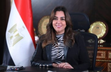وزيرة التنمية المحلية 
