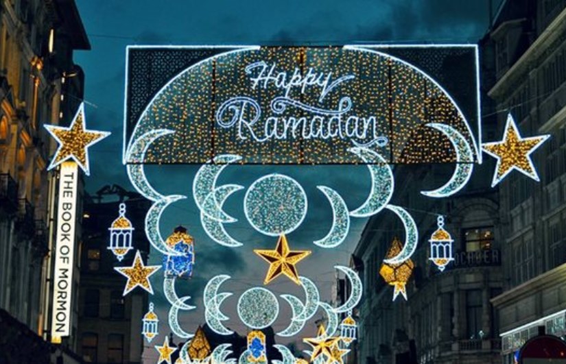 مظاهر الاحتفال بشهر رمضان مظاهر الاحتفال بشهر رمضان