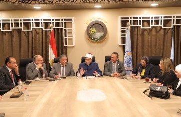 داود يستقبل فريق هيئة ضمان الجودة والاعتماد لمراجعة برنامجي اللغتين الفرنسية والأسبانية باللغات والترجمة