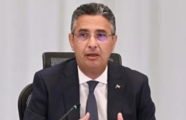 وزير التموين والتجارة 