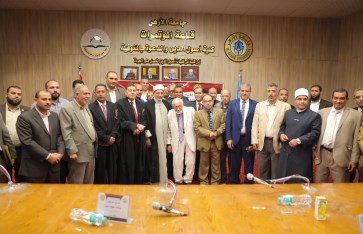 رئيس جامعة الأزهر يناقش رسالة دكتوراه في كلية اللغة العربية الأزهر