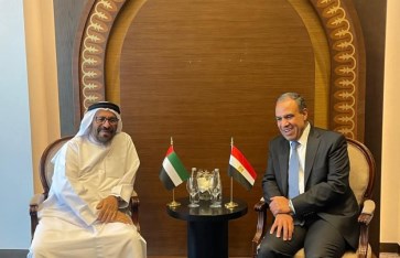 وزير الخارجية ووزير الدوله الامراتي