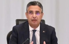 وزير التموين والتجارة 