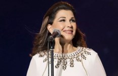 الفنانة ماجدة الرومي