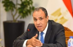  وزير الخارجية
