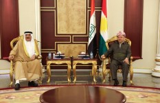 بارزاني لشيوخ مناطق حزام بغداد: التوافق والالتزام بالدستور يضمنان استقرار العراق