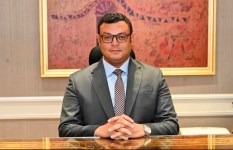 وزير الإسكان