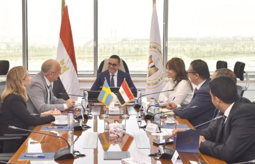 جانب من الاجتماع جانب من الاجتماع