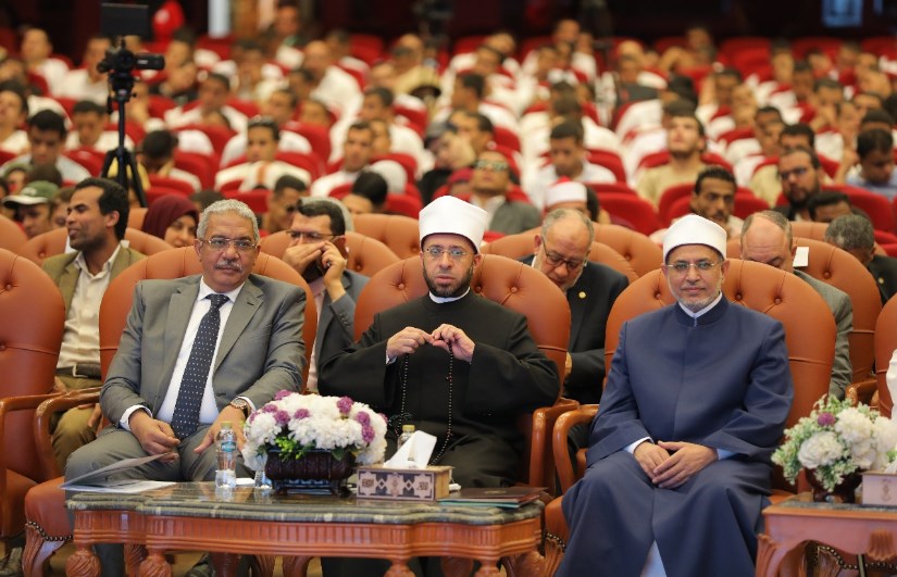 رئيس جامعة الأزهر ووزير الأوقاف ورئيس المجلس القومي للمرأة يفتتحون مؤتمر المرأة في حياة ذوي الاحتياجات الخاصة رئيس جامعة الأزهر ووزير الأوقاف ورئيس المجلس القومي للمرأة يفتتحون مؤتمر المرأة في حياة ذوي الاحتياجات الخاصة