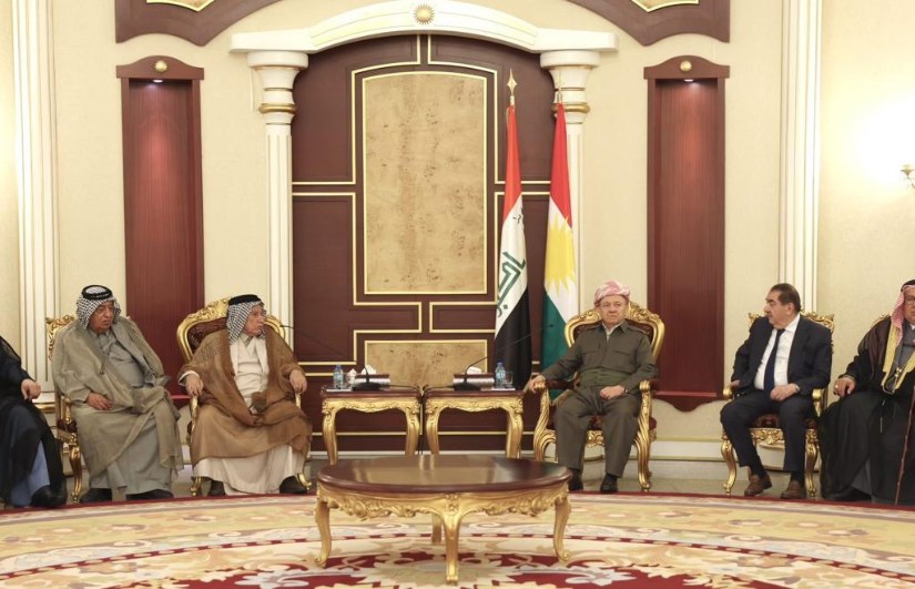 بارزاني لأمراء وشيوخ عشائر العراق: خطايا الحكومات لن تفسد علاقات الشعوب بارزاني لأمراء وشيوخ عشائر العراق: خطايا الحكومات لن تفسد علاقات الشعوب