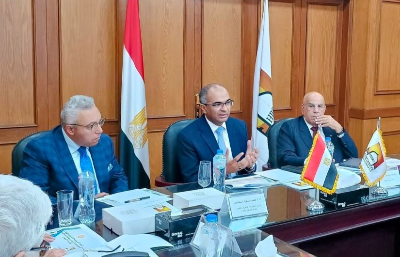 جانب من الاجتماع جانب من الاجتماع