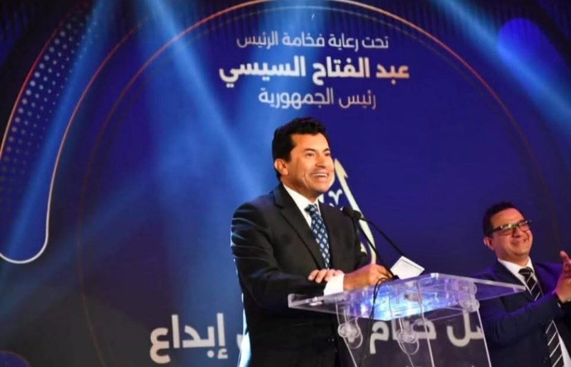 وزير الشباب والرياضة وزير الشباب والرياضة