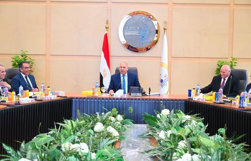 جانب من الاجتماع جانب من الاجتماع