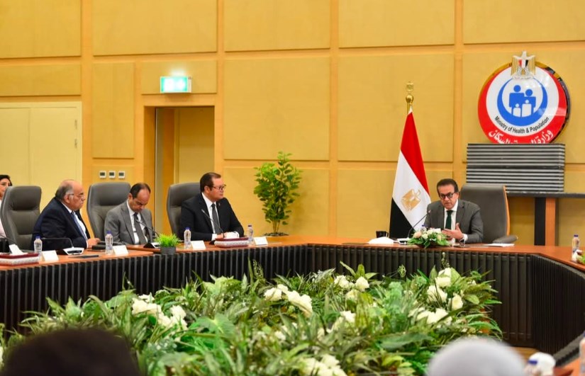 جانب من الاجتماع جانب من الاجتماع