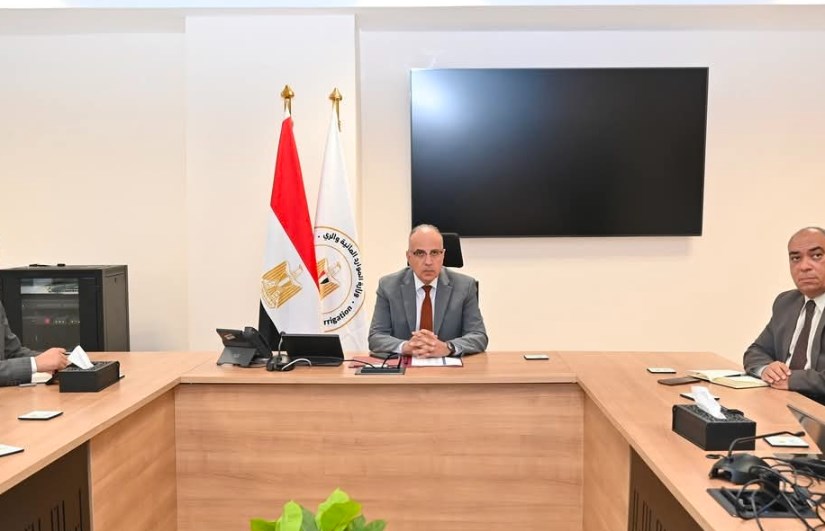 جانب من الاجتماع جانب من الاجتماع