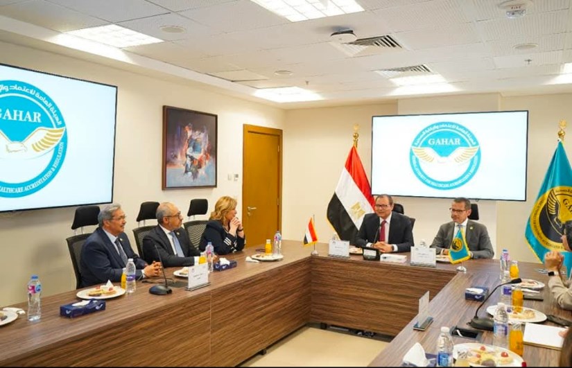 جانب من الاجتماع جانب من الاجتماع