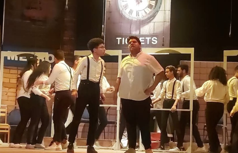 العرض المسرحي عشاق المترو العرض المسرحي عشاق المترو