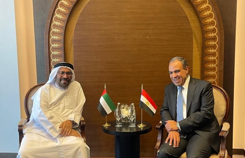 وزير الخارجية ووزير الدوله الامراتي وزير الخارجية ووزير الدوله الامراتي