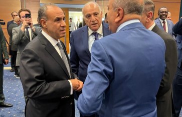وزير الخارجية 