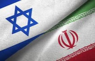 باحث يمني: إيران مخترقة حتى النخاع وأتوقع هجمات حوثية في البحر الأحمر