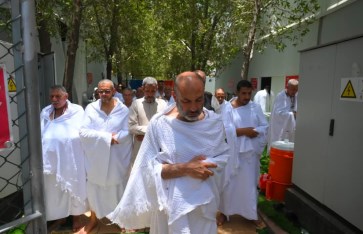 الحجاج خلال أداء المناسك