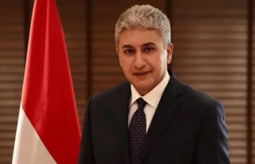 وزير السياحة والآثار