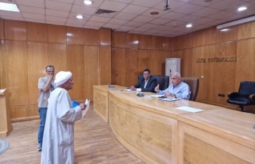 سكرتير عامل الاقصر يستقبل شكاوي المواطنين