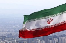 إيران 