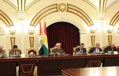 "الديمقراطي الكردستاني" جهات في بغداد تتجاهل الدستور.. ومؤشرات إيجابية من الحكومة والقضاء بشأن رواتب موظفي الإقليم