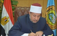 نائب رئيس جامعة الأزهر يحيل أستاذا وطالبا بإحدى كليات الفرع بأسيوط للتحقيق