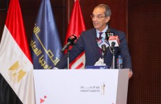 وزير الاتصالات