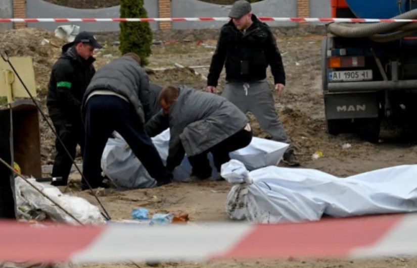 نقل دفعة أولى من جثث الجنود الأوكرانيين إلى منطقة التبادل نقل دفعة أولى من جثث الجنود الأوكرانيين إلى منطقة التبادل