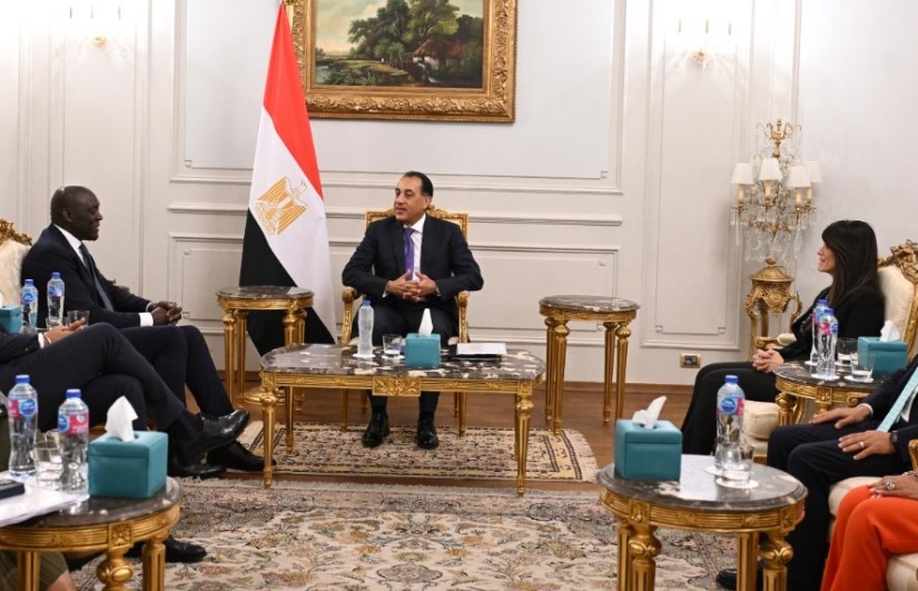 جانب من اللقاء جانب من اللقاء