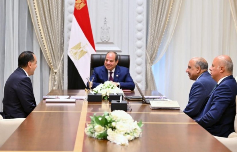 جانب من الاجتماع جانب من الاجتماع