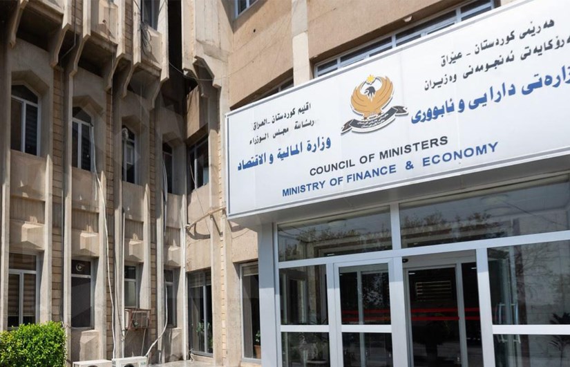 رد حاسم وتحرك عاجل.. "مالية كردستان" والكتل البرلمانية تواجهان إجراءات الحكومة العراقية رد حاسم وتحرك عاجل.. "مالية كردستان" والكتل البرلمانية تواجهان إجراءات الحكومة العراقية
