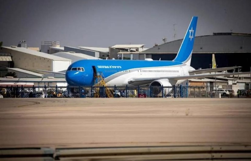 طائرة طائرة
