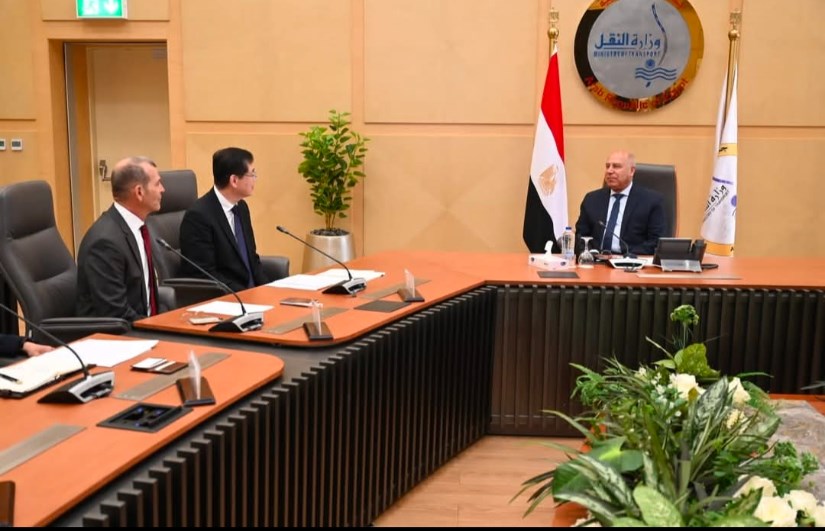 جانب من الاجتماع جانب من الاجتماع