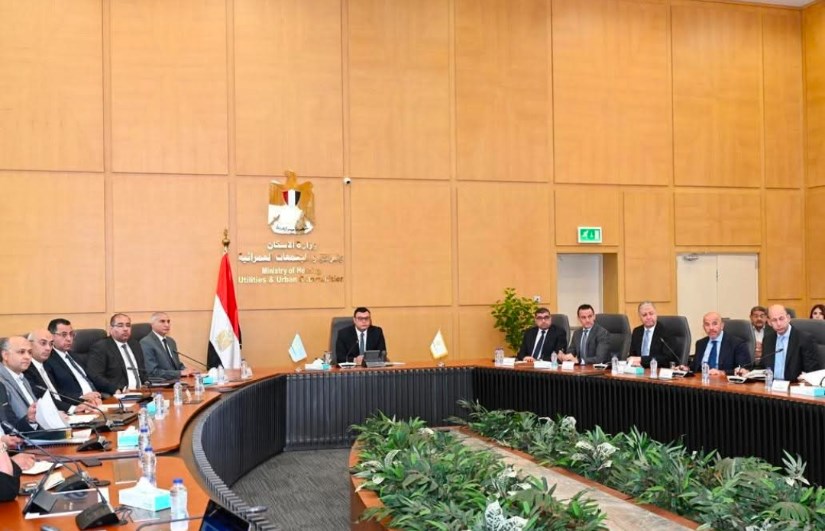 جانب من الاجتماع جانب من الاجتماع