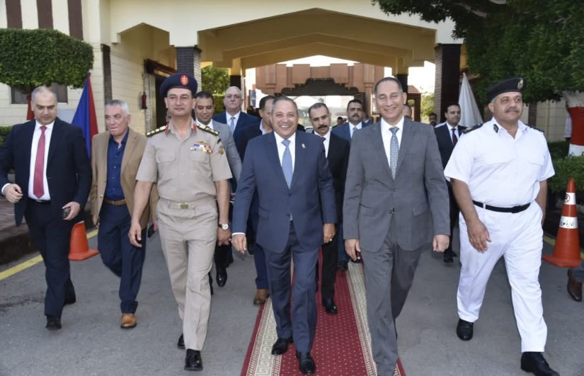 جانب من الزيارة جانب من الزيارة